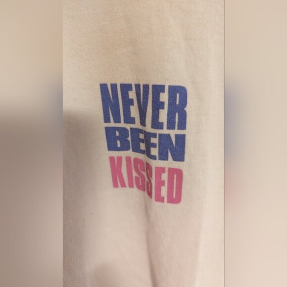 Never Been Kissed Shirt - Womens Medium - Picture 6 of 9